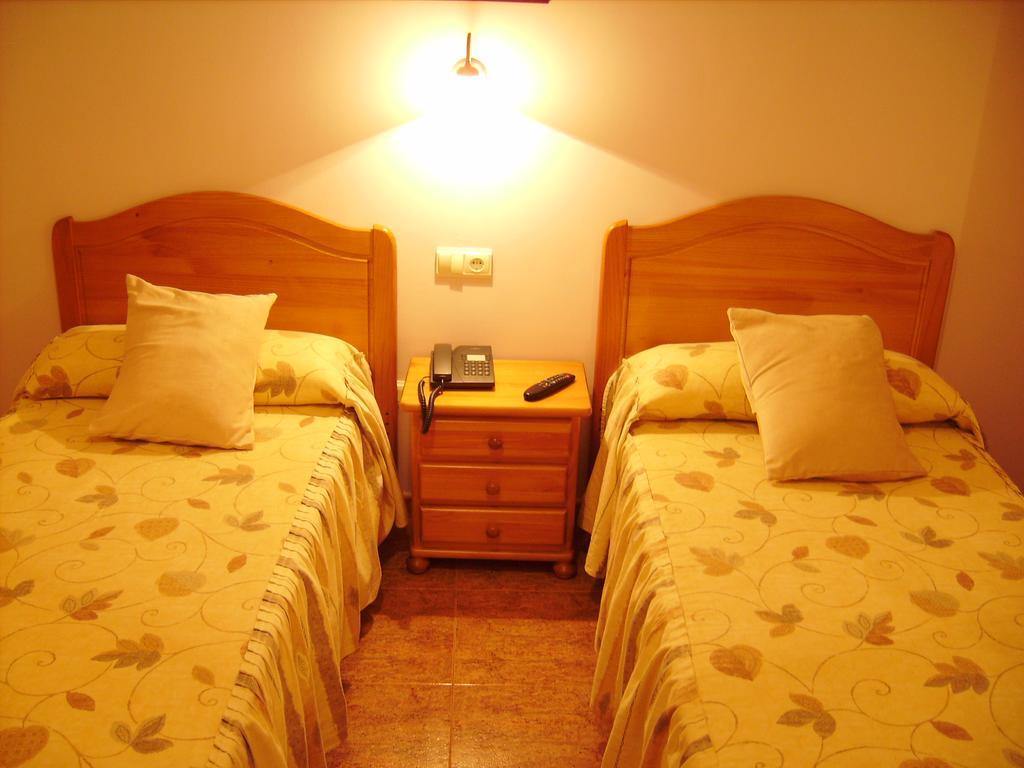 Hotel Meson El Castillo Bañeres エクステリア 写真