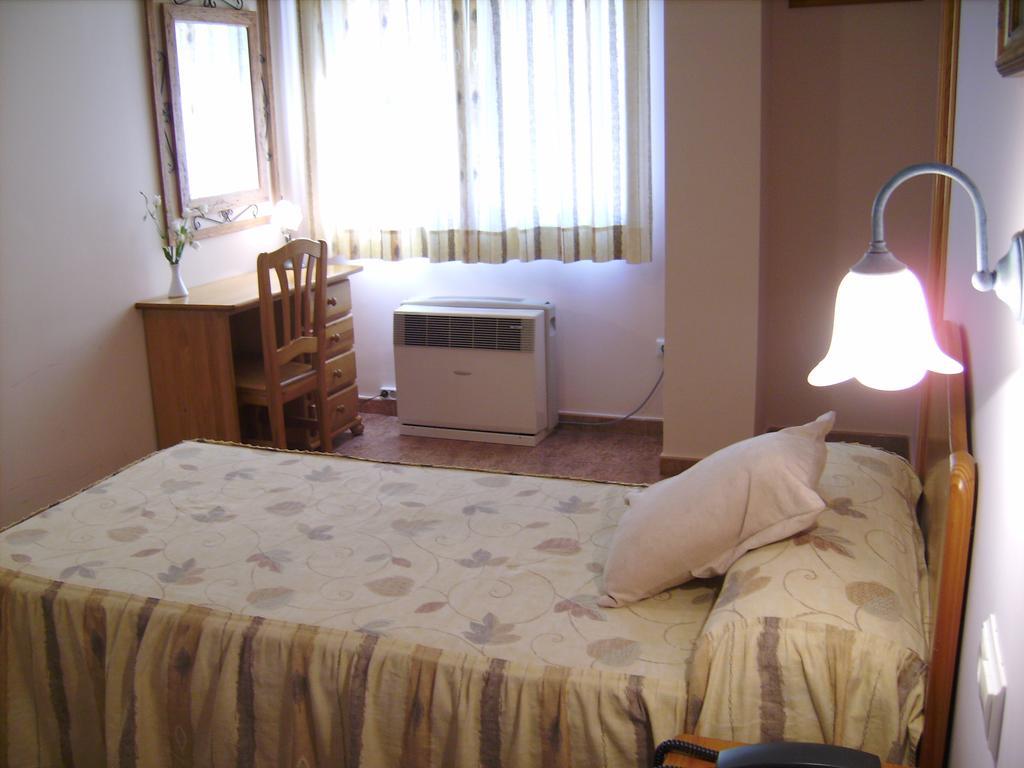 Hotel Meson El Castillo Bañeres エクステリア 写真